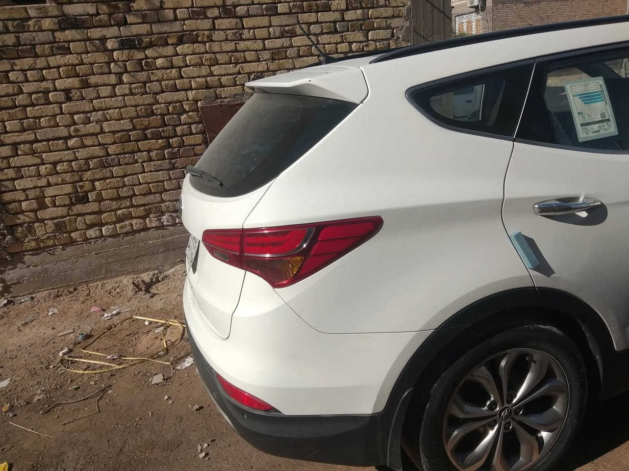 للبيع
هونداي سنتافي . 
موديل 2013
اللون ابيض 
الرقم اربيل 
وارد خليجي 
محرك2400
بنراما مري شفط وبيهاا بعد مواصفات
السعر 150وبيها مجال
الضرر رش بابين بدون تبديل
كير ومحرك خير من الله 
تخم تاير جديد 
مكاني بغداد للاستفسار واتساب او اتصال وبيك خير وتدلل
***********
