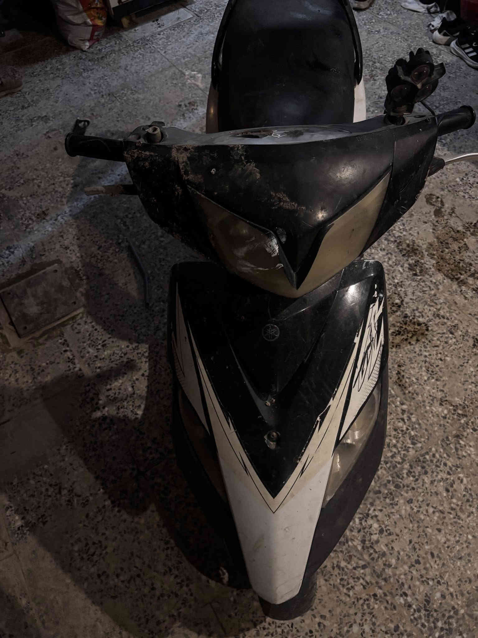 السلام عليكم ثعلب للبيع طافيه ماعرف شبيها  عارضها ب 350 مكاني الشعله ***********
