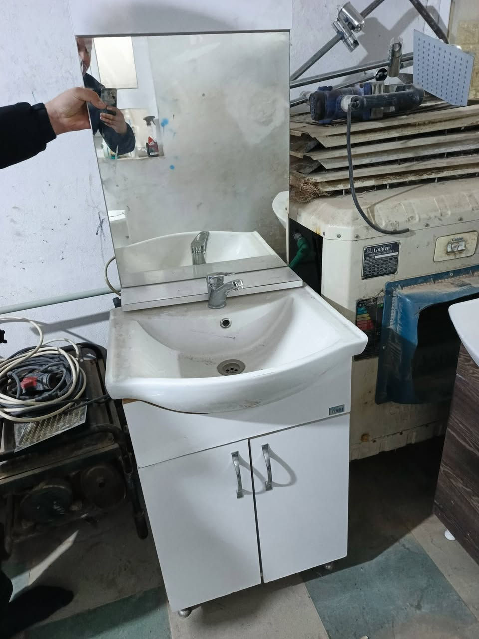 غربيات+مغاسل للبيع غير مستعمل الاسعار عالواتس اربيل شاويس ***********
