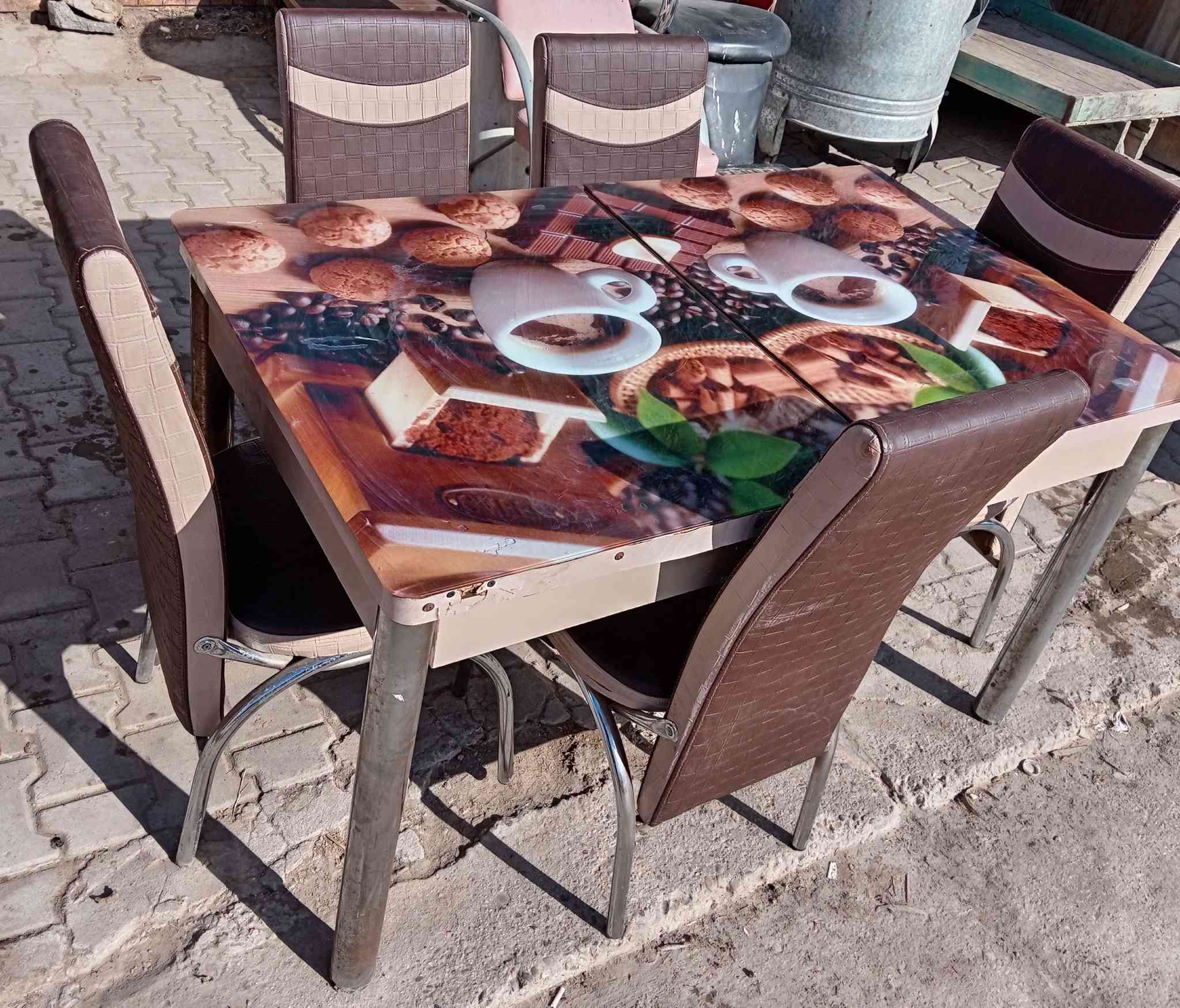 بسم الله
غراض للبيع العنوان المحمودية مقابل المركز الصحي 
والمحل الثاني شارع قيم َمقام قرب الوكيل ابو كريم ويوجد ايضآ باله في مجمع المنصور التجاري خلف عمارة الخضيري و مقابل البيت التركي
***********
***********
