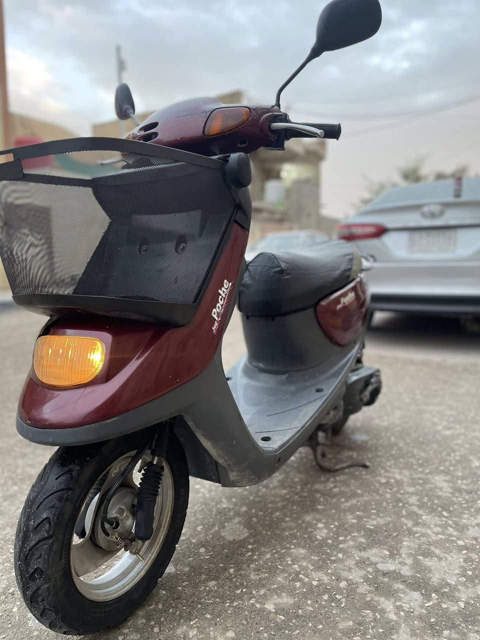 السلام عليكم دراجه منغولي،مكاني كربلاء، موديل2007 مكينه جديده ما مجفته امبدل بيها فقط سله وماشه ملاحظه الماشه اصليه مال منغولي تفصيخ 
السعر 700 الف 
هذا رقمي ***********
