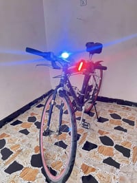 بايسكل c700/الحجم27/ويا غراض كامله/السعر  100 وبي مجال/مكاني بغداد الم...