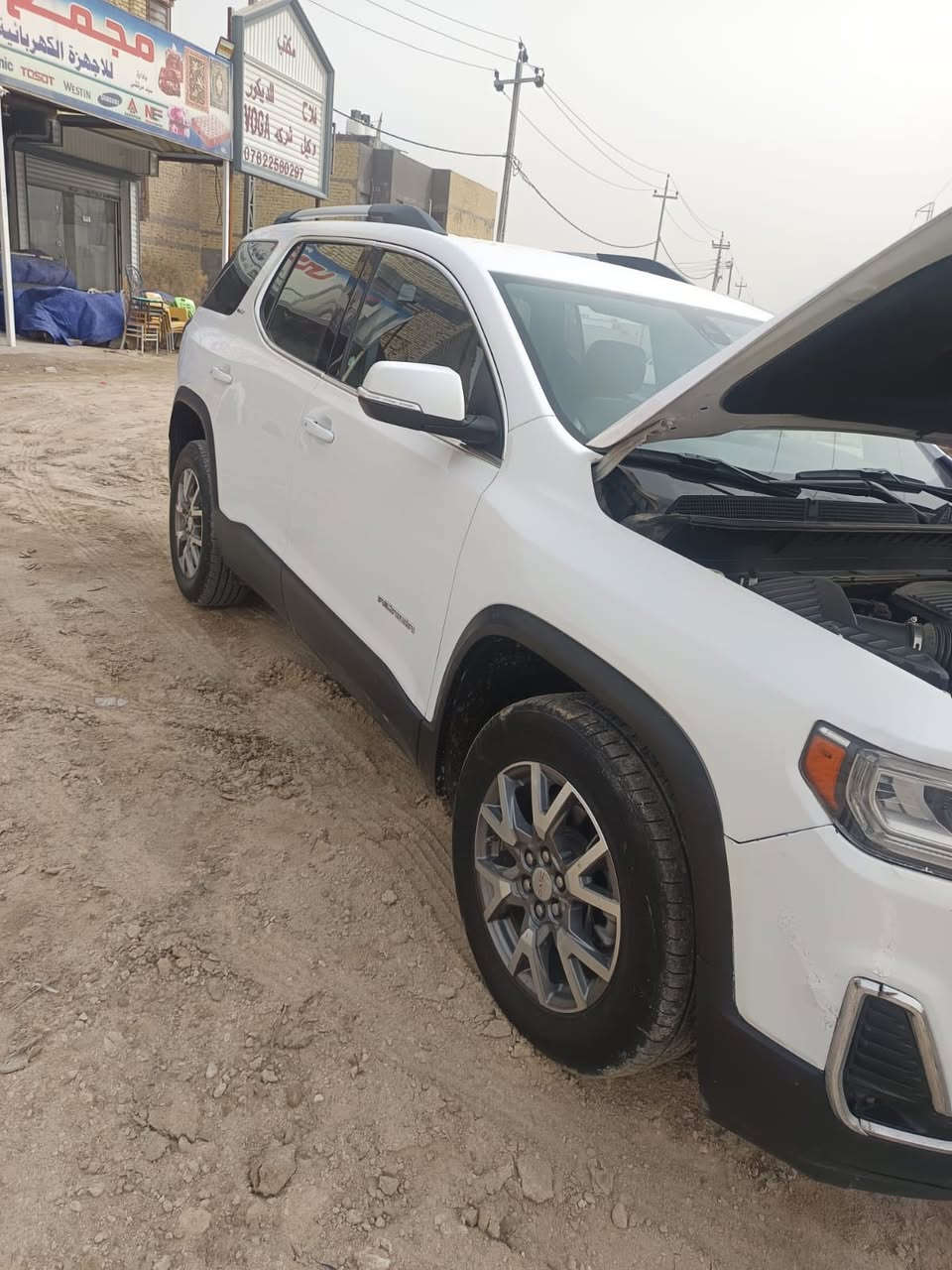 بيع مستعجل 
جمسي اكاديا ٦ سلندر موديل ٢١ مواصفات slt 

ماشية 79 مايل  حادثها داخل المنشور بالعراق صار بيها صبغ باب السايق والباب الوراه سيارة ليبل واحد بدون تبديل اي قطعة سيارة رقم اربيل باسمي مكانها ذي قار  سعر 185 

كشنات جلد سياحي منفصل 
حساس جانبي وامامي وخلفي 
بصمة اربع ابواب 
جنطة كهربائية 
تحديد مسار 
٣ مودات سياقة 
تدفئة كشنات 
سيارة جاهزة مابيها اي نقص 

 

***********
