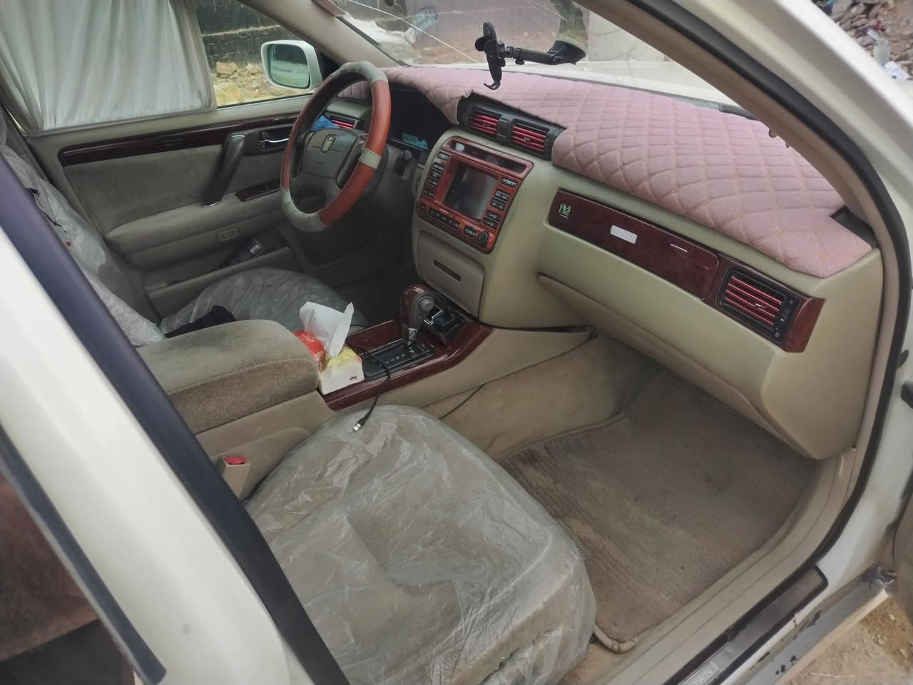 سلام عليكم ملكه للبيع موديل 2002 رقم كركوك بيهه ملسق وسنويه كصه قماره فقط  سعر 80 وبيهه مجال موجوده بالنجف الاستفسار تصال *********** متوفر واتساب وتصال
