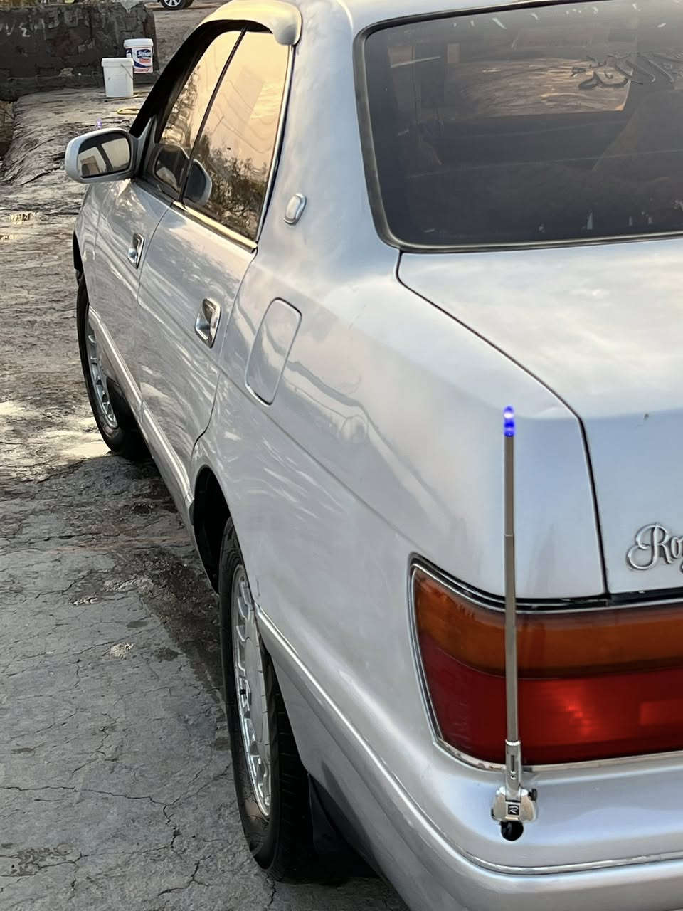 سلام عليكم. بطه فصل. موديل ٩٤  سياره كفاله عامه من الكص ونقل الجثه والضربه. والعيب الشرعي. سياره جاهزه من كلشي. اي نقص ما بيها  تخم تاير مكينه وكير ثنين ونص جدد  حداده جديده سياره فول مواصفات   مال جناي. رقم بصره دولي سنويه ل٣٠. توها صاعده هزه.  تحويل ثاني يوم. 
مكاني البصره القرنه 
لاستفسار 
***********
السعر ٦٥ وبيها مجال
