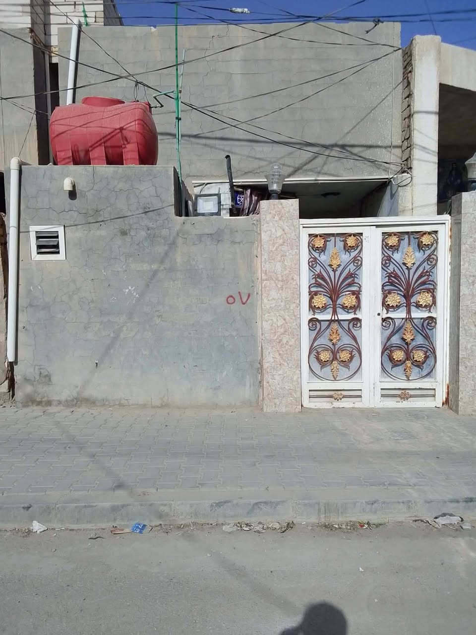 سلام عليكم
دار للبيع١٠٠م حي الميلاد طريق الجنه عامود ١١٦
شارع ١٥ طابق ونص الاستفسار ***********

