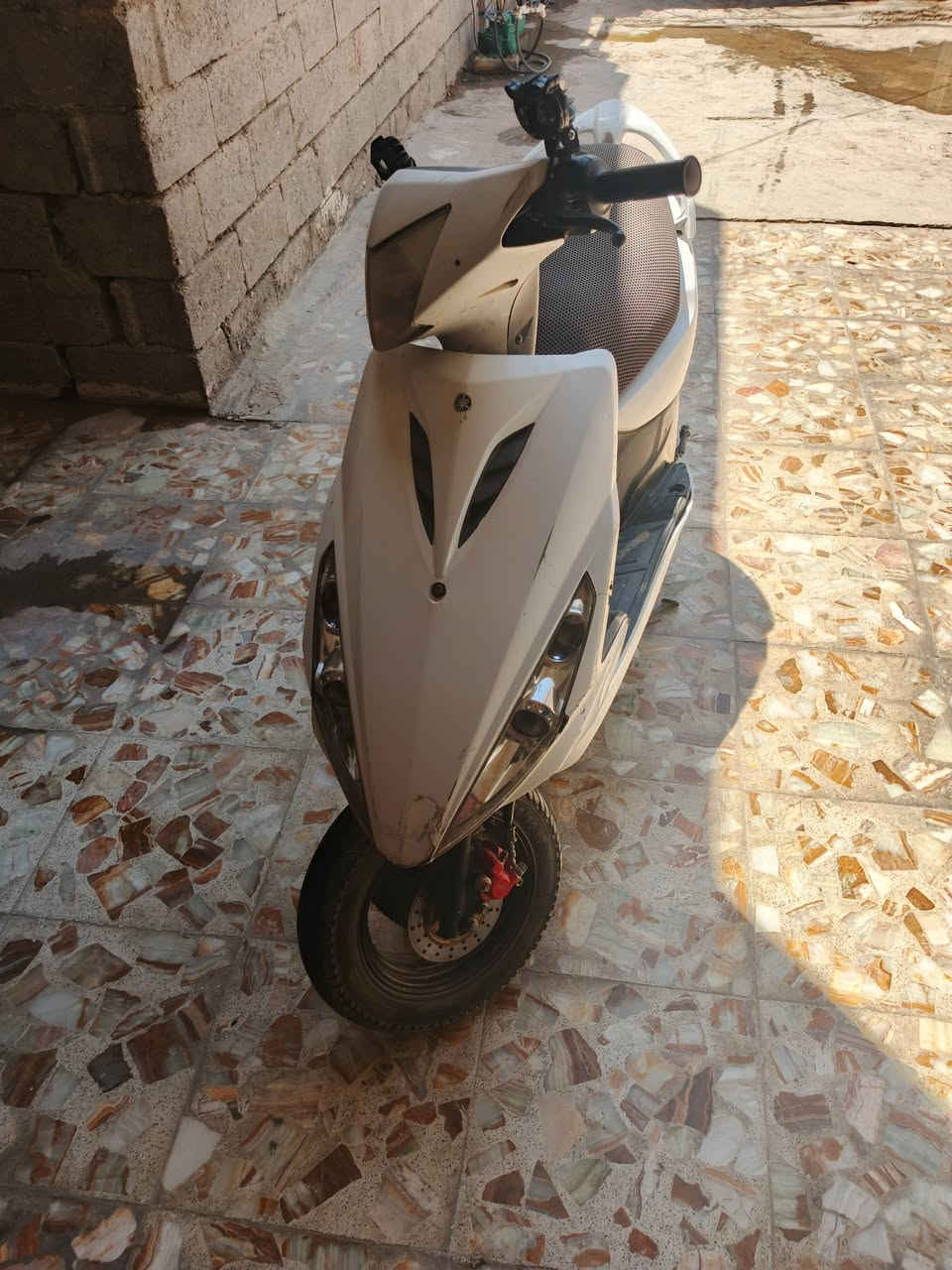 دراجه ماكس مضلع مكفوله من كلشي السعر 500 وبيه مجال المكان بغداد الكماليه ***********
