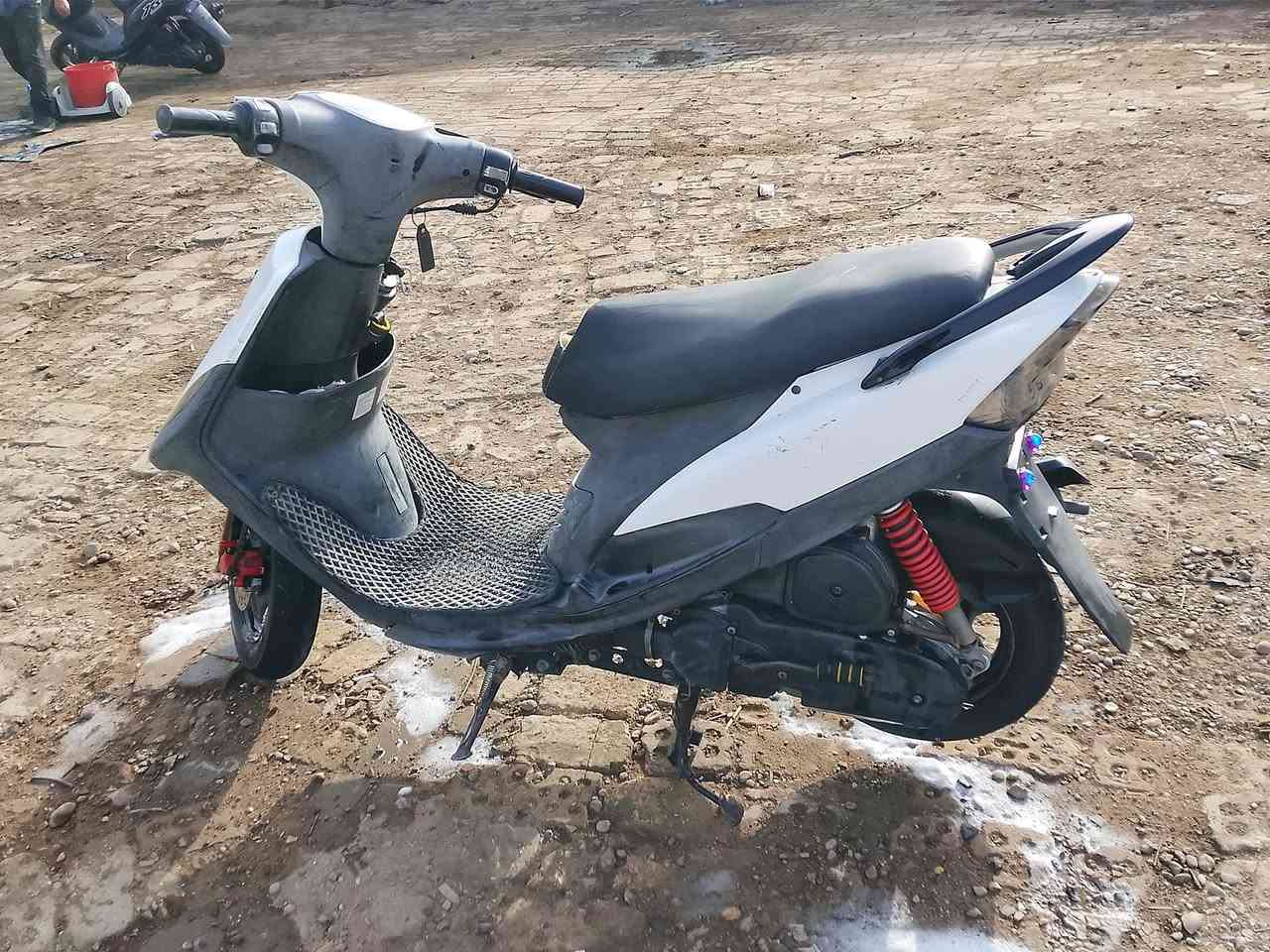 سلام عليكم شباب عندي  دراجه ماكس كله بلاديه ورقم واحد كامله نكره سلف بلكي وقت اريد مرواس بيسي اكس وانطي فرق مكاني بغداد فلكه سلمان باك


**إذا كنت صاحب هذا الإعلان وتريد حذفه لأي سبب، رجاءا أرسل رسالة إلى الدعم الفني**