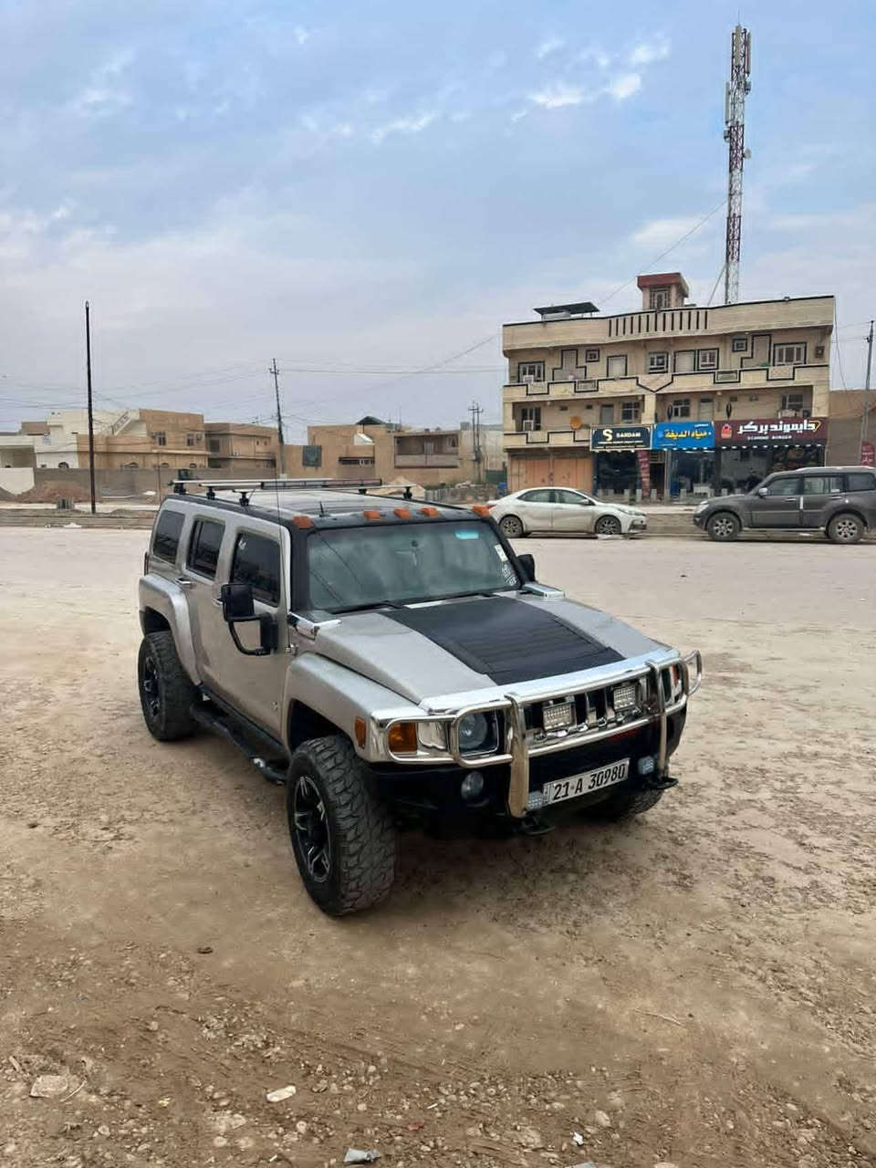 السلام عليكم 
ترهم قسط ماستر فقط!!!!!!! 
همر H3
2007
5 سلندر 3/700
 مكفولة كلين تايتل
فول مواصفات
لو كير
رقم سليمانية دولي بأسمي 
سنوية لـ 29
السيارة خير من الله
كاعدة وحلوة
مكاني تكريت القادسية
لسيارة ترهم قسط وترهم نقط
*********** تكريت, صلاح الدين
