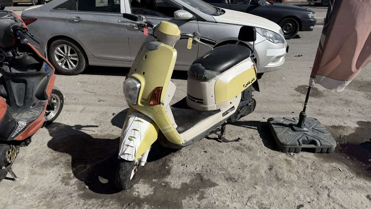 سلام عليكم 
بوليسي حاويه مكفوله من فتح وتصليح 
ما ناقصها شي 
سعر 900
القرنه 
***********
