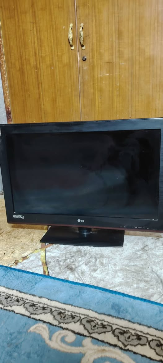 السلام عليكم من رخصت الادمن المحترم بلازمه حجم 42 يلجي شغاله كلشي مابيه مادخله تصليح مكان بغداد العامريه ***********
