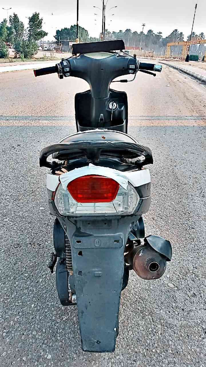 للبيع دراجه ماكس عدله 🦅
أوراق رسميه الكل شغال سلف هندر اضائه السعر 500 وبيها مجال العنوان واسط الحفريه رقم الهاتف ***********
