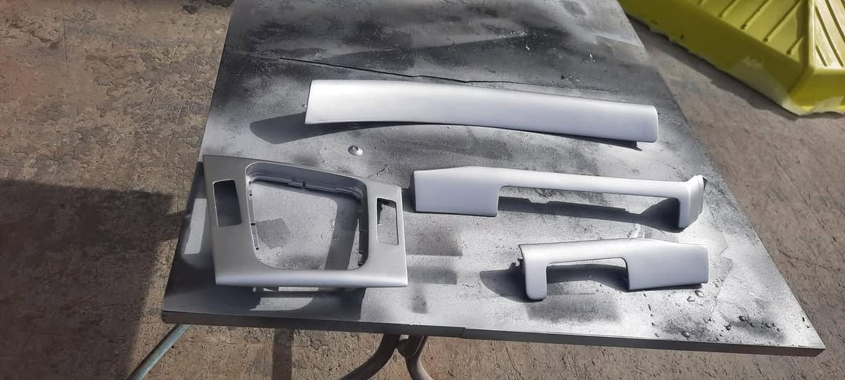 أسامه الصباغ 
لصبغ وبوليش جميع أنواع السيارات الحديثه  

العنوان : كركوك الحريه سايدن دائرة الكهرباء  
الهاتف ***********
***********
