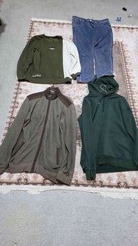 ملابس رجالي • مستعمله • بدون ضرر