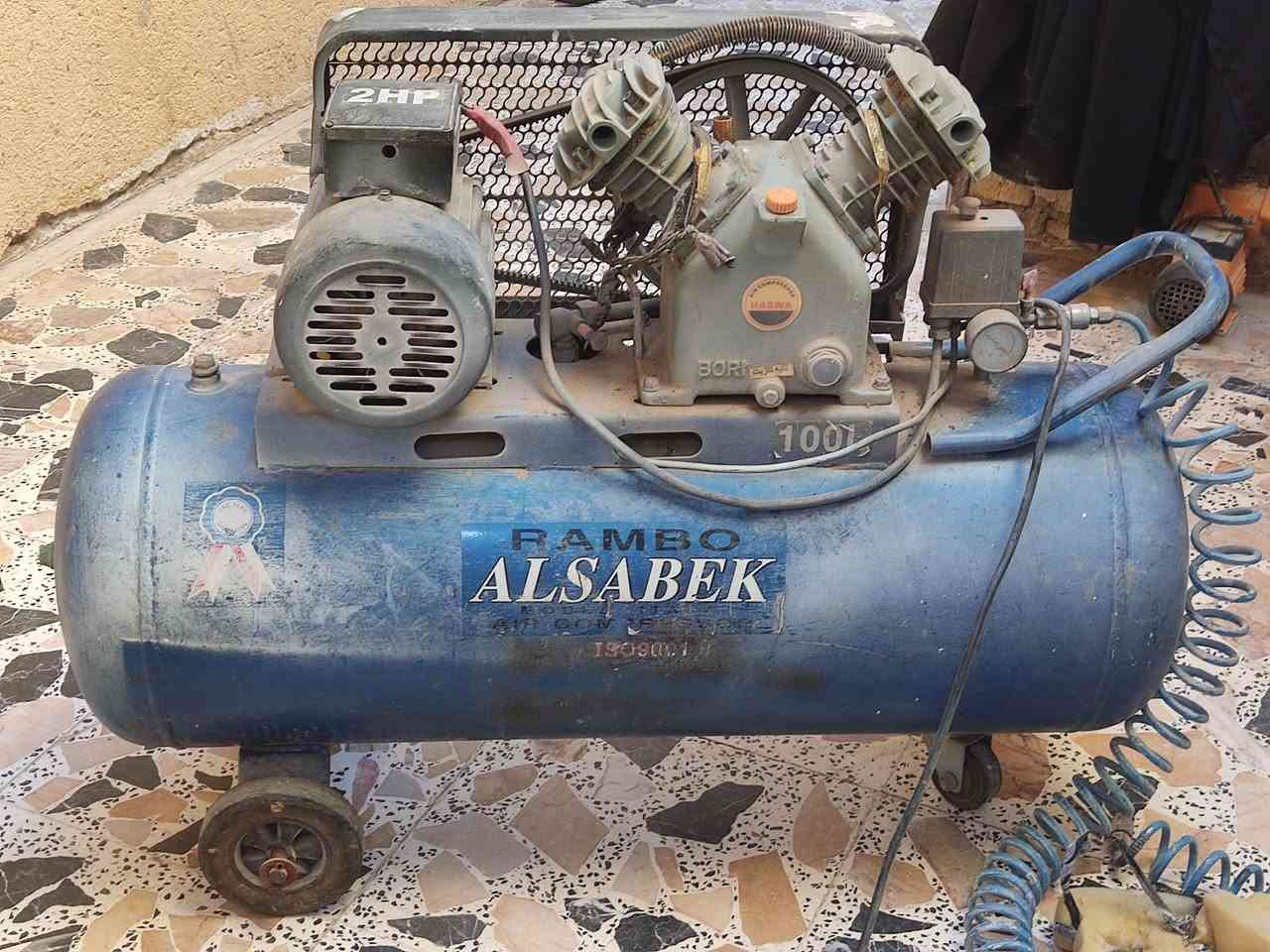 السلام عليكم تاروسه للبيع دبل بستم 100لتر نظيفه كلش تحتوي على صونده سريعه ومسدس صبغ السعر 250 الف موجود عالفيس
***********واتساب
