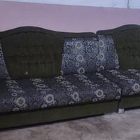ديوان عراقي • بحاجة رجلين • للبيع