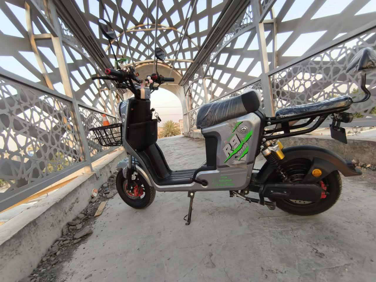 سلام عليكم
دراجه شحن نوع R9 موديل 2025
دراجه خير من الله بطاريات جددد مستعمله قليل دراجه اشاير يشتغلن زنون عالي ناصي دراجه تشتغل بصمه سويج كارت اربع سرع امبي ثري شغال لون سلفر 
دراجه خير من الله بريكات شحط دراجه مناقصهة شي دراجه جديده سعرهة 450وبيها مجال للطيبين مكان بغداد الشعب راسلني على هاذا الرقم *********** اوتصل مع تحياتي لكم
