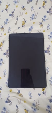 ايباد هونر للبيع ما مستعمل بس 3اشهر نضيف ما بيه شي التفاصيل موجودة بصو...