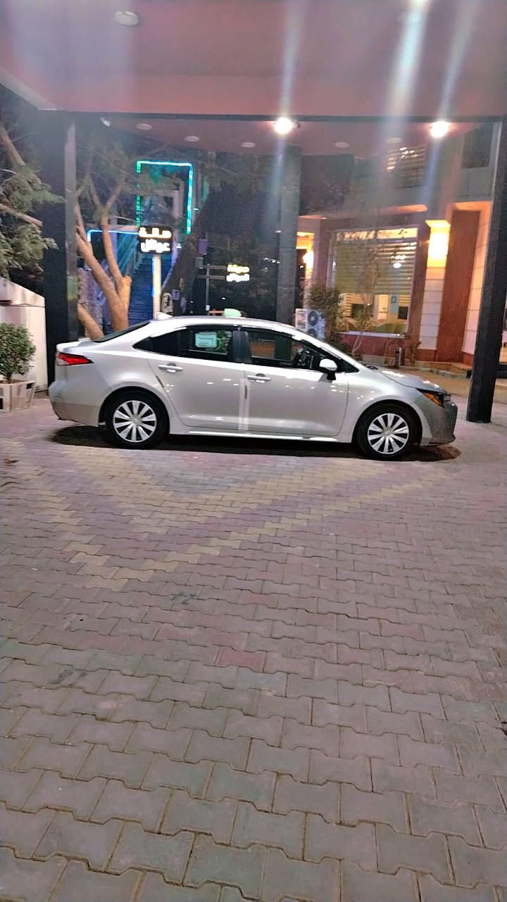 كورلا أمريكي موديل ٢١ ضررها جاملغ  امامي فقط بدون دواخل بدون أرباك ماشي ٧٥للتواصل *********** بي واتساب  مكلف بلنشر
