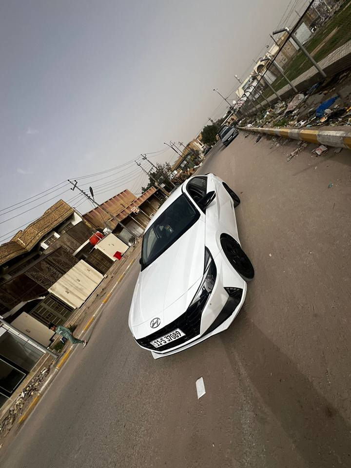 النترا (هايبرد) يعني انسى صرف البانزين رقم بغداد دولي موديل 2021 ماشية 55 الف فول مواصفات( بدون بنوراما )..بصمة ، تشغيل عن بعد ، كاميرا ، رادرات ، تحديد مسار ،مثبت سرعة ،تدفئة كشنات ،جنطة ذكية ،اوتو هولد ، تشغيل عن بعد ،سايد بريك بصمه ، لايت امامي خلفي (لد) ، ثلاث انظمة قيادة
السيارة جديدة على وضع الشركة السونار مرفق بالمنشور .السعر 140 مكاني الناصرية الاتصال على الرقم/*********** ناصرية, ذي قار
