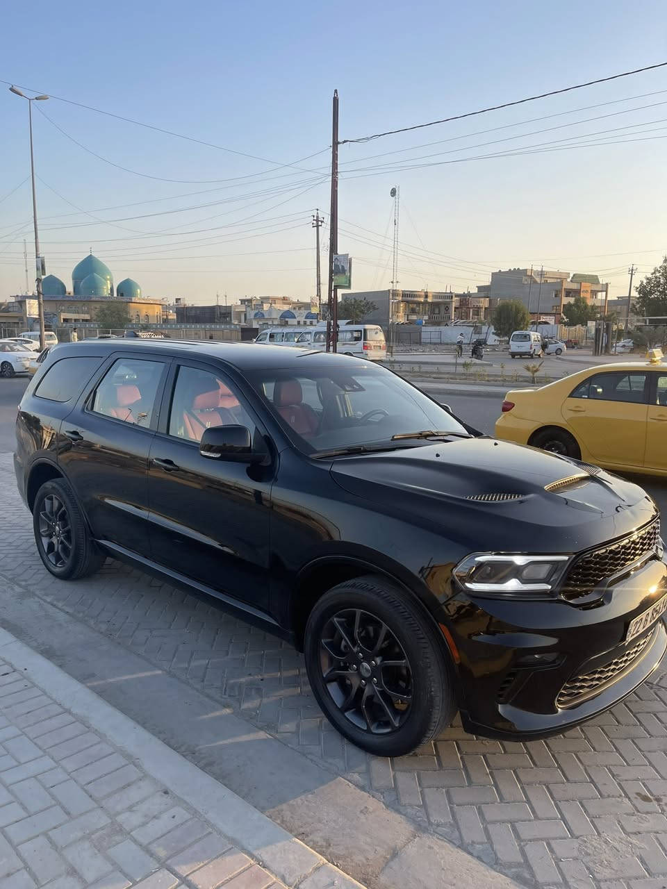 دوج دورانكو 2022 gt 
ماشية 38mil 
مابيهة حادث بيهة سرقة جاملغينن وبنيد 
السعر 275 
للتواصل ***********
