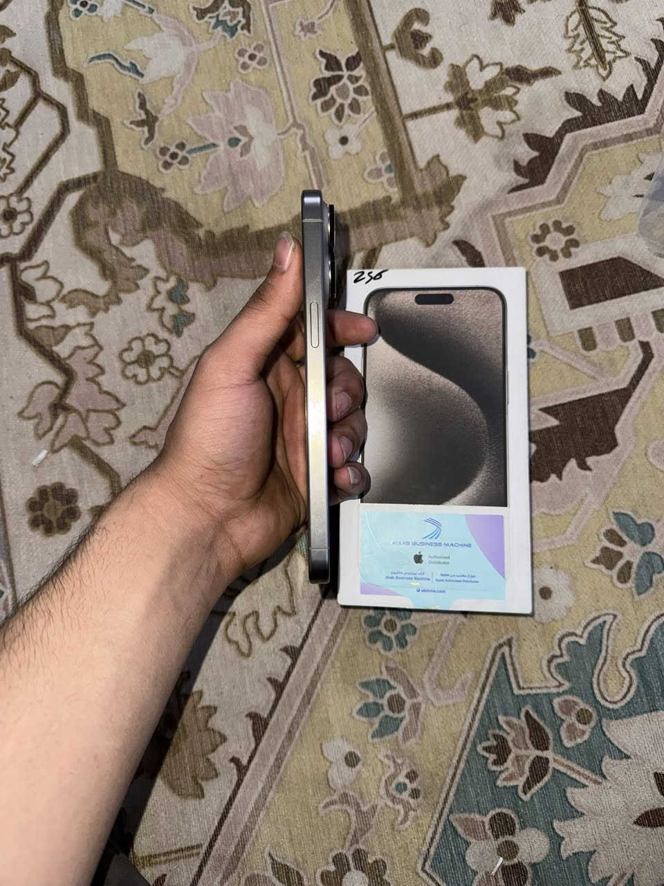 سلام عليكم ١٥برو ماكس بـ٩٤عددد دورات الشحن٢٦٠السعر مليون و١٥٠وبي مجال كامل ملحقات


**إذا كنت صاحب هذا الإعلان وتريد حذفه لأي سبب، رجاءا أرسل رسالة إلى الدعم الفني**