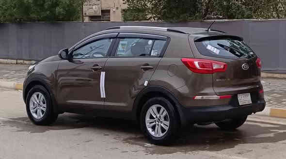 سلام عليكم سياره كيا سبورتاج موديل السياره 2013خليجه رقم بغداد مشروع وطني سنويه  جديده السياره جاهزة من كلشي مكان سياره واسط السياره مكفولة كفالة عامه من ضربة كص نقل جثه والوصولايات والكلبه ولتجيه والفتح والتبديل والمعجون بيه صبغ 4 قطع جماليه اثر جراد مكينه ولكير2000 مكفولات تبريد شغال السياره اي نقص مابيه حداديه خلفي امامي جديده تخم تاير جديد سعر السياره 128 ورقة بيه مجال حك جيه رقم موبايل صاحب سيارة موجود بلنشر 
***********
