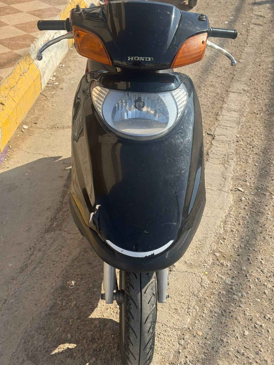 سبيسي ياباني للبيع المكان كوت الشرقية اني مكلف بلنشر هذا رقم راعيه الراغب بلشراء يخابر ع الرقم وتدلل
سعره 600 وبيه مجال للشراي 
***********
التفاصيل يم راعيه
