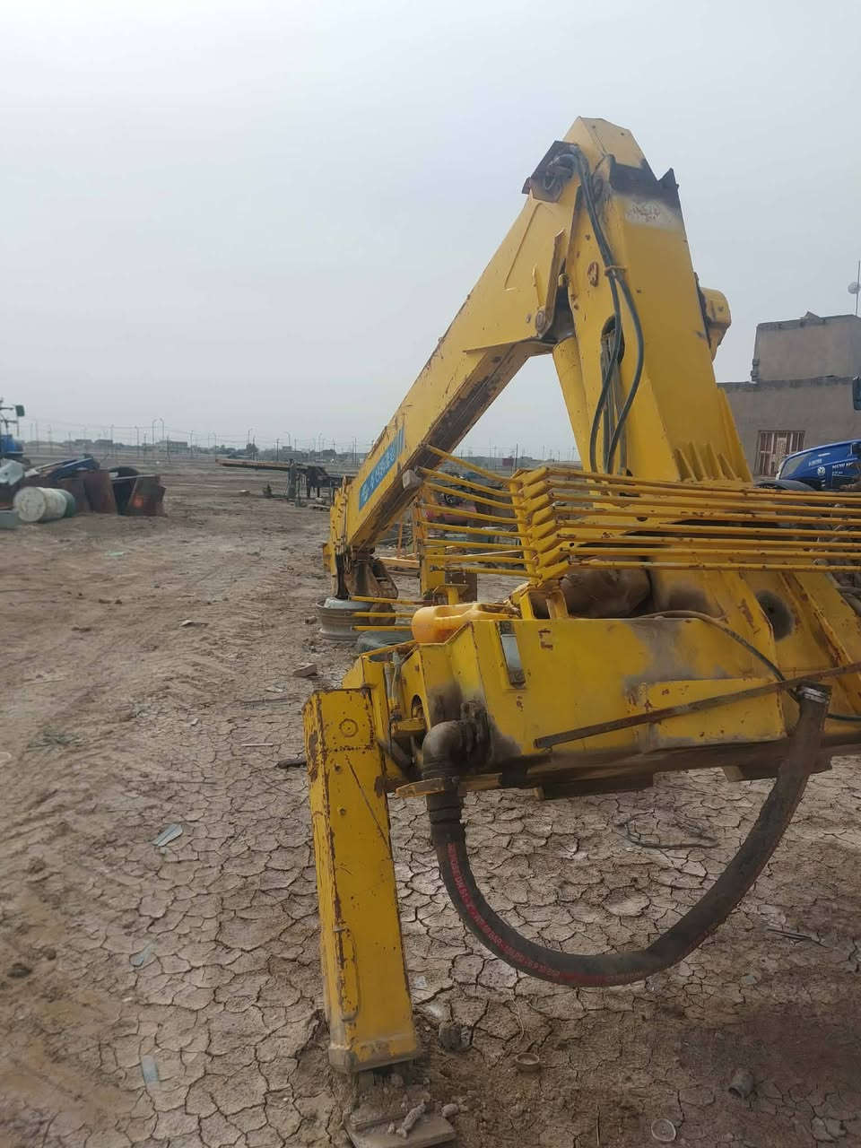 سلام عليكم
للبيع جهاز 8 طن 5 سلايت 4 رجلين مكفول كفالة عامة للاستفسار اتصل ***********
