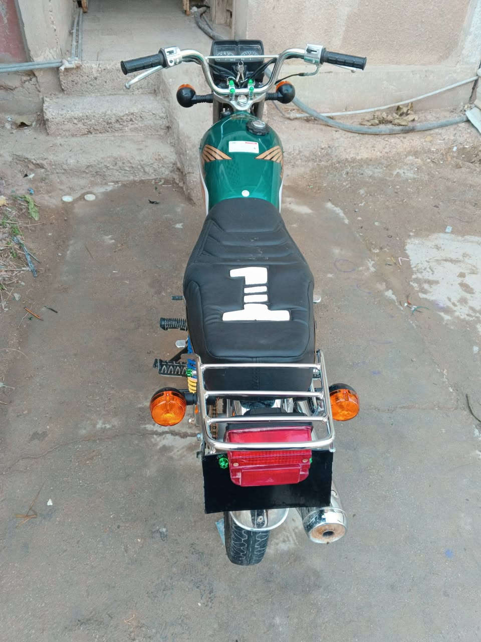 السلام عليك 
نامه موديل 25 كفاله 4كير السعر 600 للتواصل عبر الرقم *********** بي واتساب
