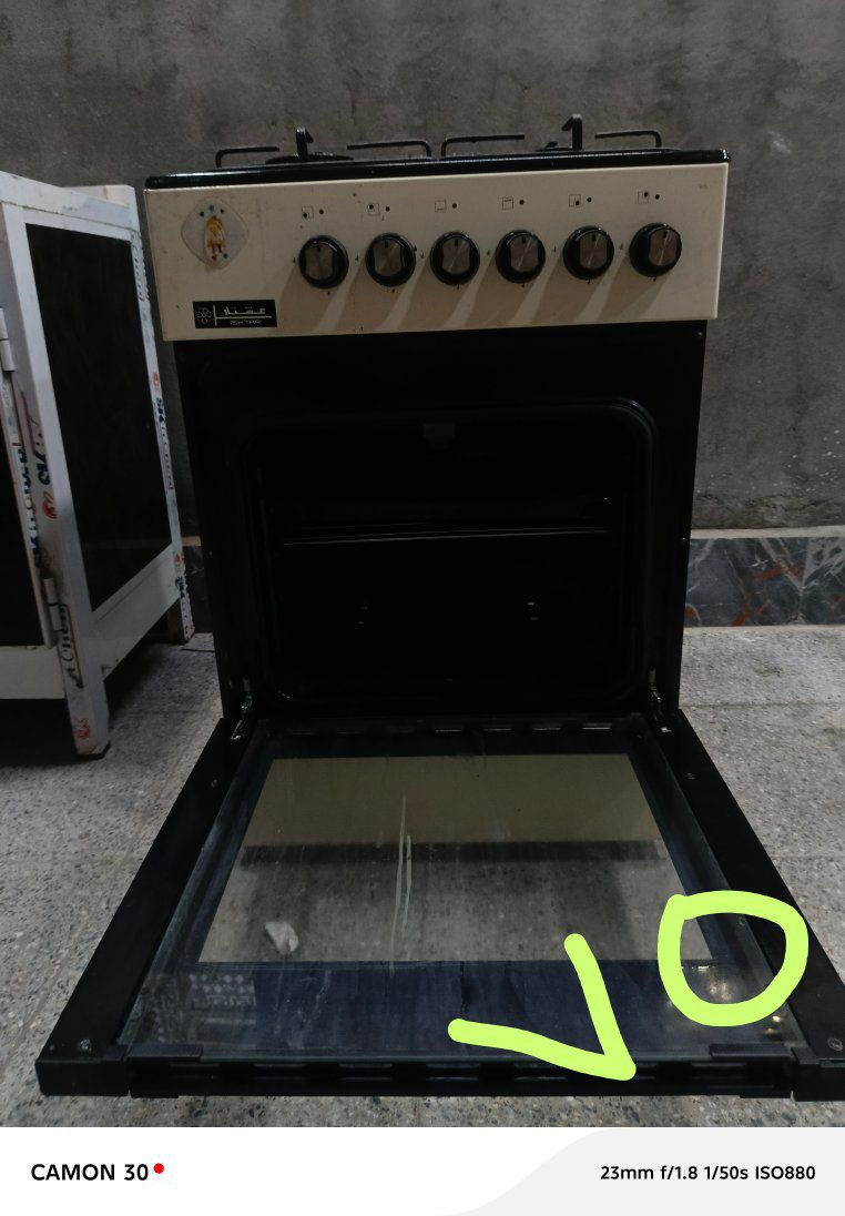 السلام عليكم ورحمة الله وبركاته من رخصة الادمن اغراض للبيع كلمن وسعره نضيفات كلش وعلى الفحص مكاني بالبلديات على الشارع العام مجاور حمام الافندي ***********
