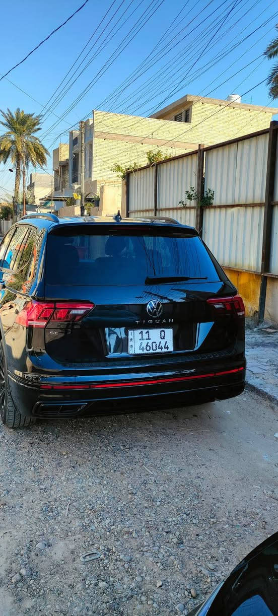 فولكسفاغن تيغوان الفئة R-line  بيع او مراوس .. موديل 2023 امريكي 
رقم بغداد 
محرك 2000 اوتماتيك
ماشية 79  ميل 
7 راكب 
سقف بانوراما 
مقاعد جلد 
رادار
مصابيح زينون
بصمة وتشغيل عن بعد 
تدفئة مقاعد 
كاميرا 360
6 ايرباك 
مستشعرات وقوف 
السعر 205 وبيها مجال او مراوس 
للاستفسار الاتصال على الرقم ***********

