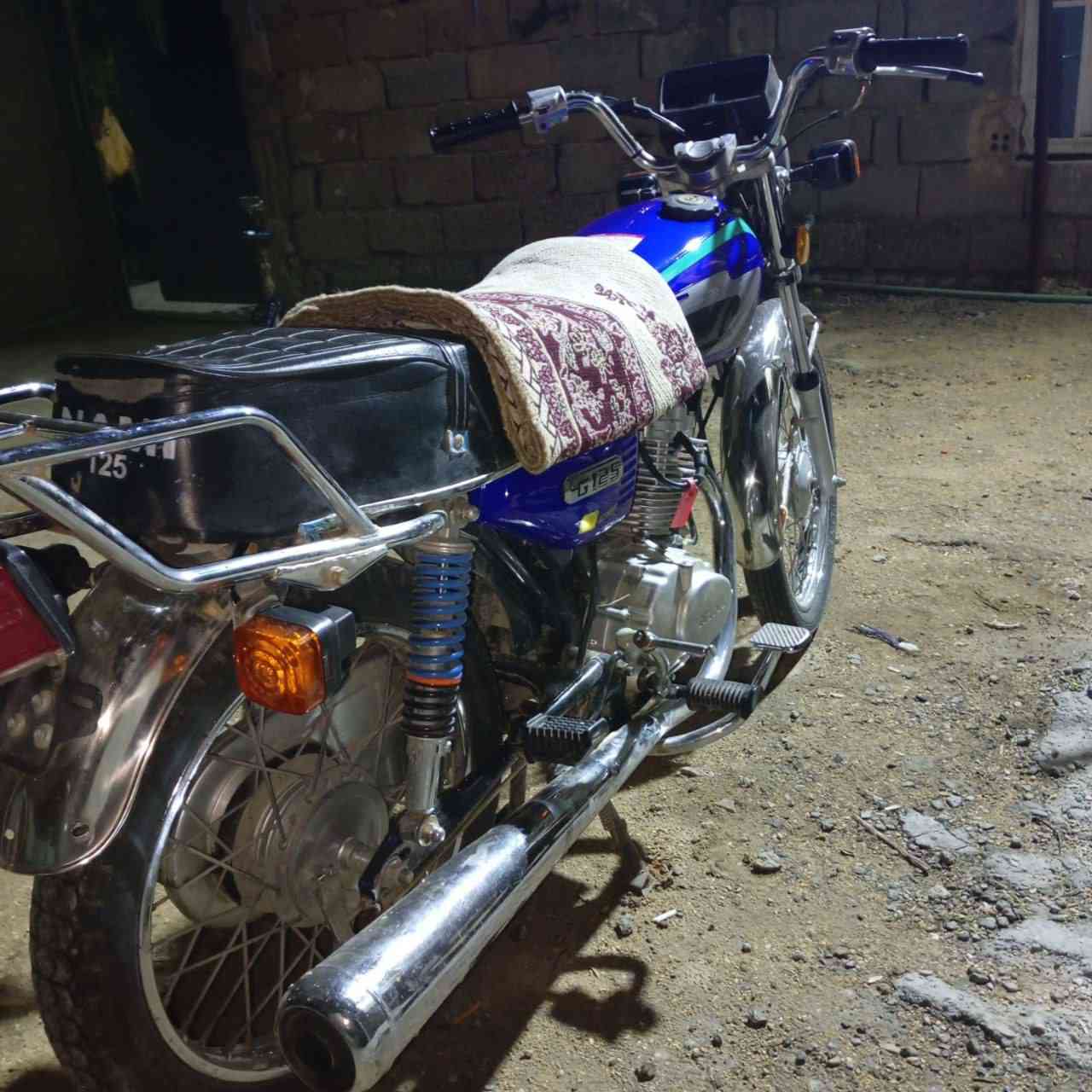 سلام عليكم اربعه كير للبيع متياز مديل 25اوراق دراجه جديده مابيه نقص برغي ليريده يتصل ويدلل مكان كربلا ***********
