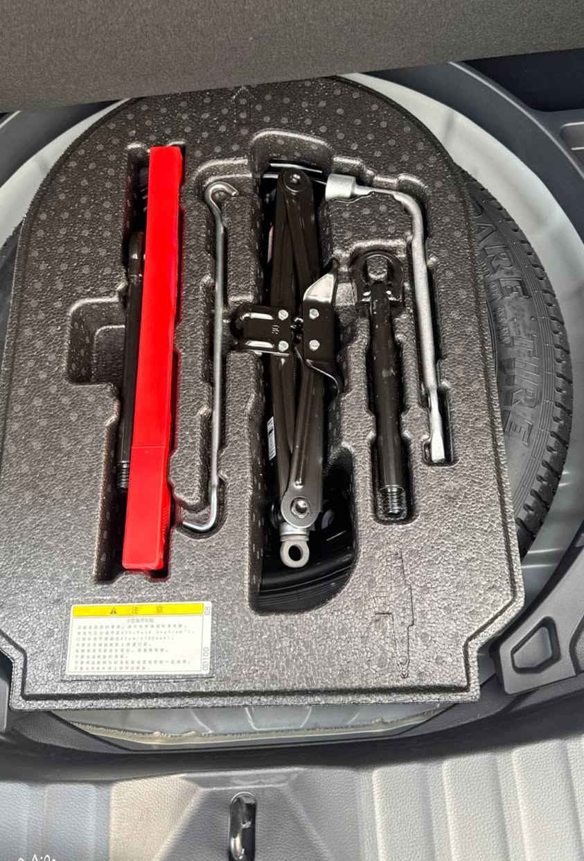 كورلا فرونت لاندر موديل 2025 مواصفات S 
فتحة / لايت امامي عدسات /بك لايت خلفي  لد/  كراسي جلد/ كرسي كهرباء /ويل 18 اسود . 
زيرو رقم بغداد  سعر 30 مليون وخمسمائة ألف دينار . 
واتس اب 00962789922766


**إذا كنت صاحب هذا الإعلان وتريد حذفه لأي سبب، رجاءا أرسل رسالة إلى الدعم الفني**