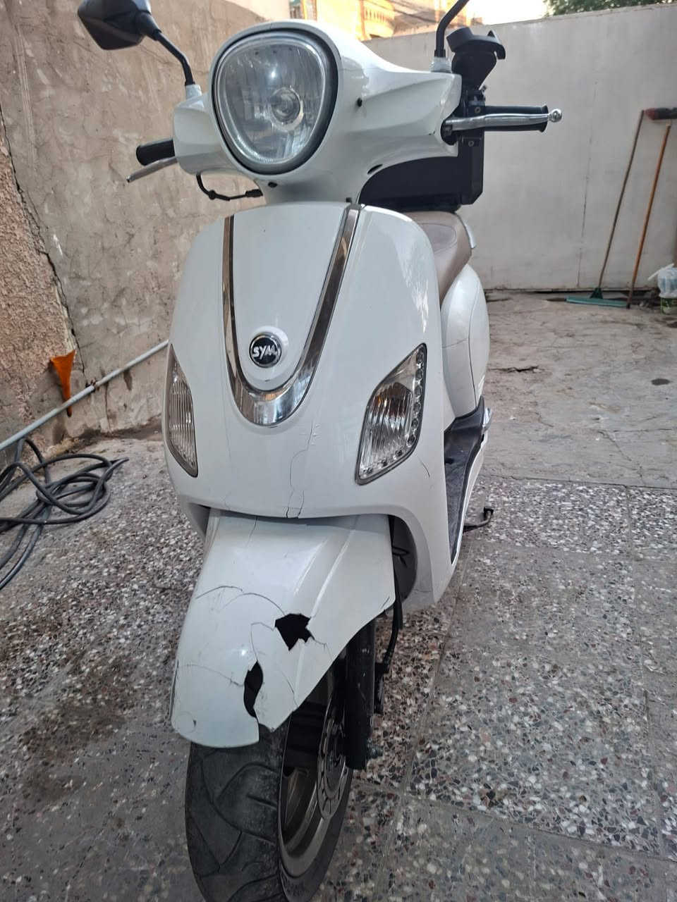 سيام للبيع رقم بغداد محرك 150 سرعه 140 مكفوله كهربائيات ومكينه السعر1500 ***********
