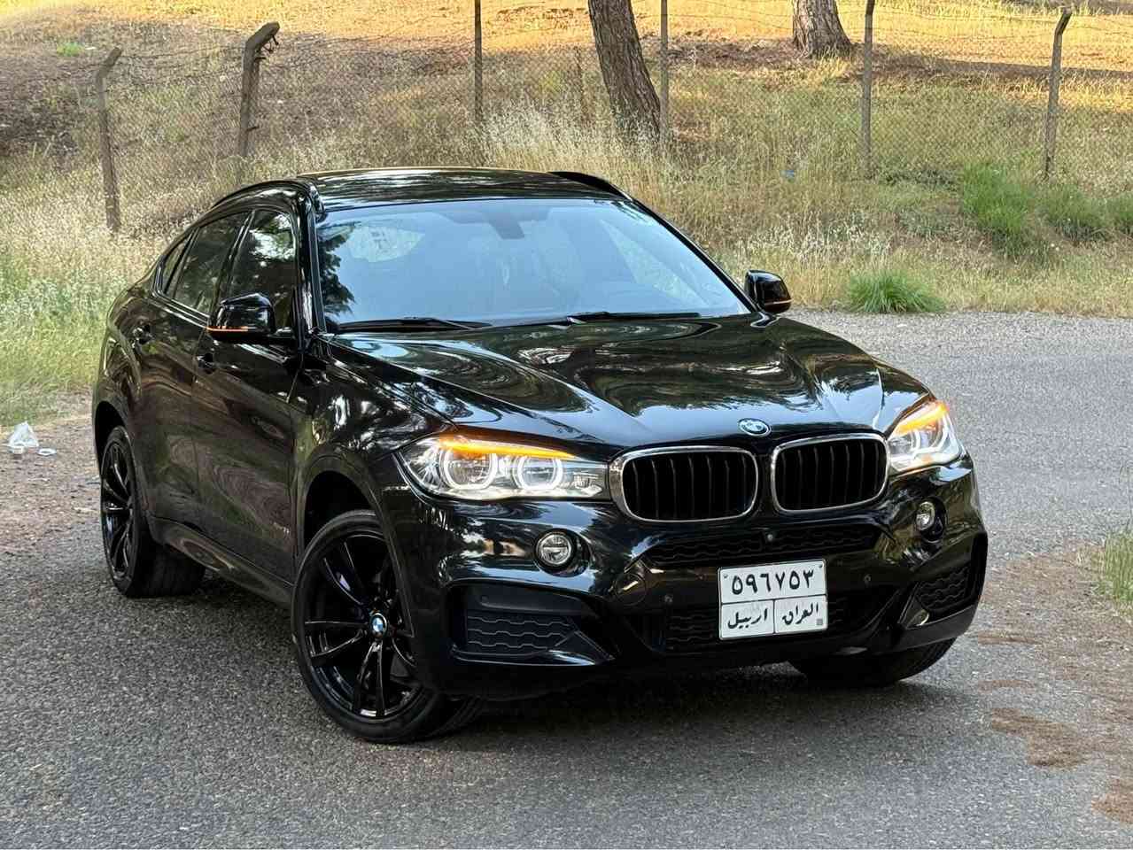 BMW 2019 X6 M Packaga 
شركة عروش كلين تايتل 
محرك v6 3.5 اكس درايڤ توين توربو
ماشيه 
198000 Km
السيارا مكفوله كفاله عامه 
مكان السيارا دهوك 
السعر328  ومجال
للستفسار//
***********
*********** 
موصفات//
فول فول
داخل قيسي
كشنات جلد
كشنات هيتر
فول تحكمات ستيرن
كامرا
شفتات
حساسات امامي
حساسات خلفي
اوتو ستوب
بصمه
هندبريك بصمه
صندوق بصمه
تبريد قطعتين
دادشو
رادار امامي
رادار جانبي 
سلايت
بعد بيها هوايه موصفات 
و السيارا فول فول و ما بيها مصرف الف دينار دهوك, العراق
