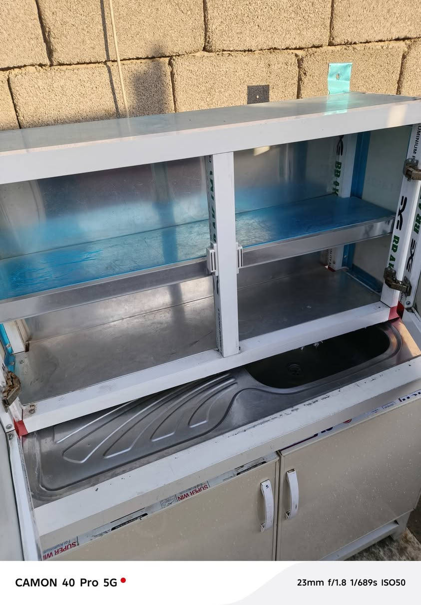 كاونتر متر وملحق متر كلش نضيفات سعرهن 100 قفل من الأخير بغداد العبيدي قرب سوق العبيدي *********** بي واتساب
