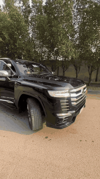 لاندكروزر للبيع  2024 مواصفات vx VX Limited من  الفئات المتاحة في طراز...