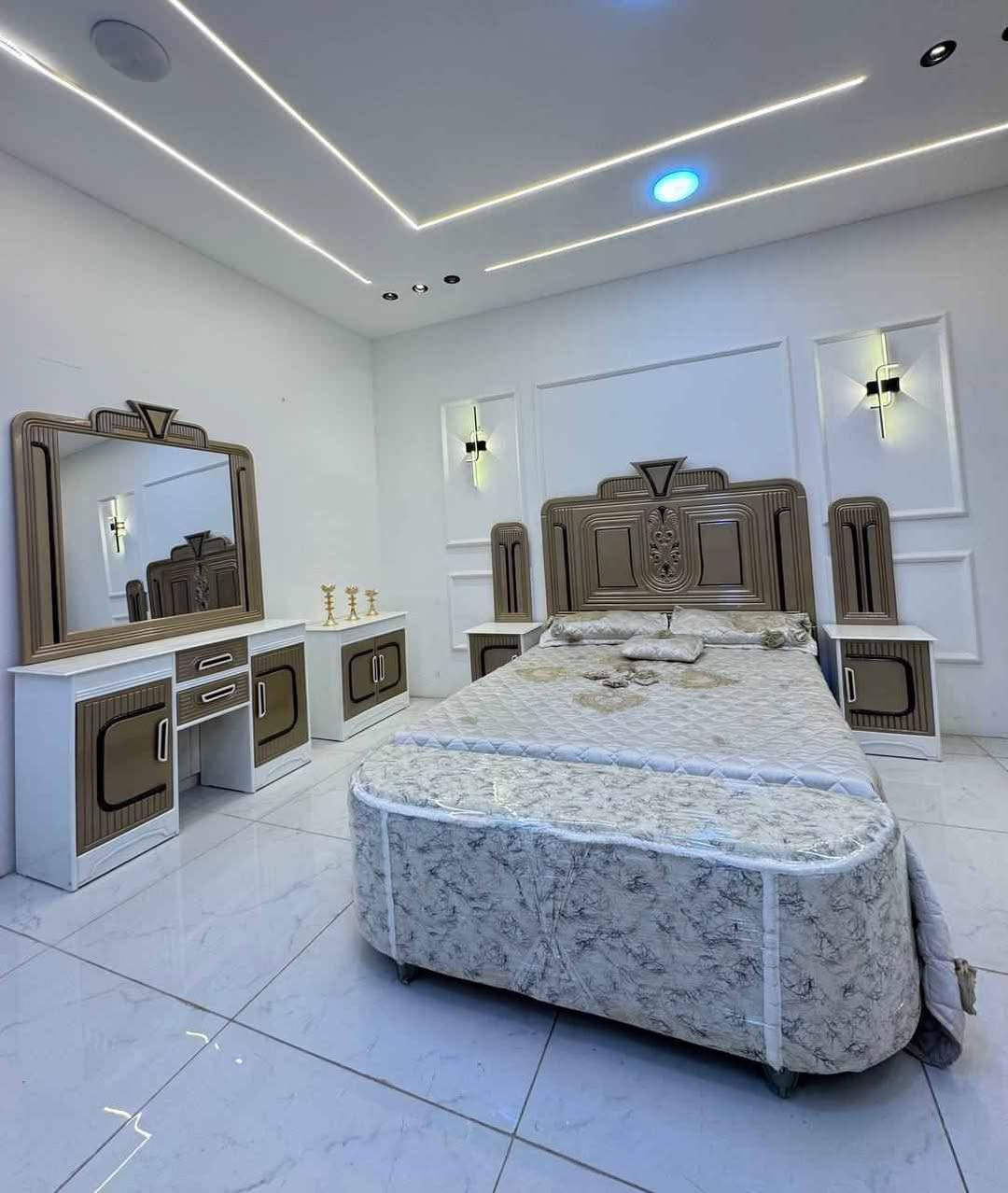 🌹 غرفة نوم أنيقة بتصميم عصري وجودة عالية 🌹

إذا تبحثون عن الراحة والأناقة بغرفة نوم وحدة، هذا الموديل راح يعجبكم ✨

✅ تصميم راقي ومميز
✅ خامات متينة وعمر طويل
✅ ألوان عصرية تناسب كل الأذواق
✅ سعر مناسب مقابل الجودة

📍 التوصيل متوفر
📩 للاستفسار والسعر راسلونا على الخاص ***********

لا تفوتون الفرصة، خلي غرفة نومكم أجمل وأفخم 💖

#غرف_نوم #اثاث_العراق #غرف_نوم_مودرن #غرف_عرسان #اثاث_منزلي اربيل بغداد الموصل البصرة كركوك بغداد, العراق
