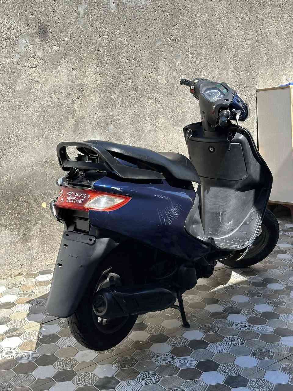 فراشه اصوليه للبيع سعر 250 التواصل خاص او اتصل على رقم *********** المكان الديوانية
