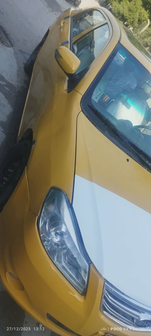 سلام عليكم للبيع بيوايدي G3 كير ومحرك مكفولات موديل ١٣ حادثه باب خلفي مصلح بس مامصبوغ مبين بل صور مكاني بغداد ملاحظة راعيه ميقبل يحول وماندله عندي بطاقه سكن وجنسيته ابيع هذا لموجود لشراي يخابر *********** سعره ٣٥ وتساب موجود مراوس حسب لقناعه
