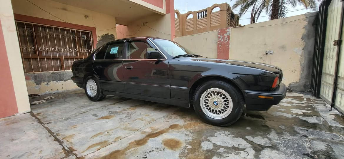 سلام عليكم 525 اصل مكينه و بليته موديل 1993 وارد ياباني سياره صبغ عام جماليه. بدون ضرر تبريد تدفئه شغال  تخم تاير وويل جديد مصارله سبوع  سياره وضع شركه بلادي كيرمحرك شرط   صدر وحداديه  كله جديد  دواخل وكشنات جلد  سياره احلى من التصوير  تحويل مباشر  رقم جديد  سليمانيه سنويه لحد ٢٠٣٠ السعر ٦٨ وبي مجال مكاني خانقين


**إذا كنت صاحب هذا الإعلان وتريد حذفه لأي سبب، رجاءا أرسل رسالة إلى الدعم الفني**