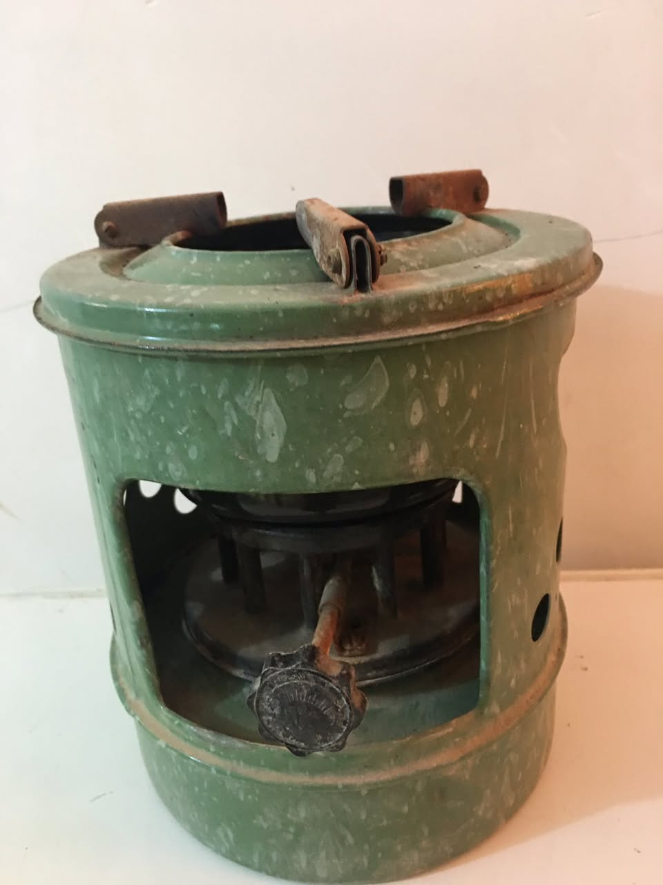 انتيكات قديمة للبيع


**إذا كنت صاحب هذا الإعلان وتريد حذفه لأي سبب، رجاءا أرسل رسالة إلى الدعم الفني**