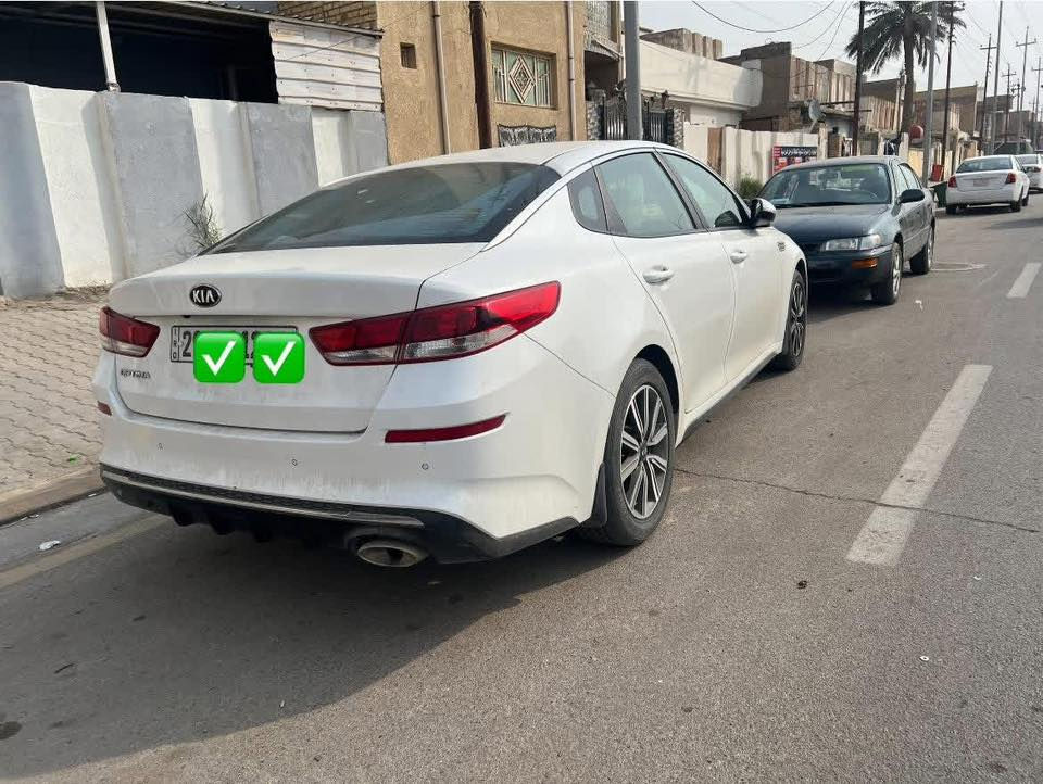 كيا اوبتما خليجيه ٢٠١٩
رقم واسط دولي 

ماشيه ٩٤ حقيقي 

مكينه ٢٠٠٠ 

مكفوله كفاله عامه 

بيها شخط مأشر بصور فقط 

شراي اتصل 

مكاني واسط كوت 

***********
