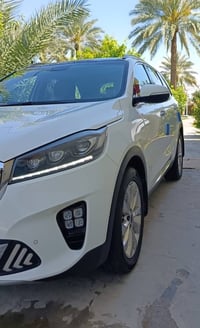 سورنتو ٢٠٢٠ خليجي فول مواصفات بنوراما رقم بغداد انكليزي مكفوله كفاله ع...
