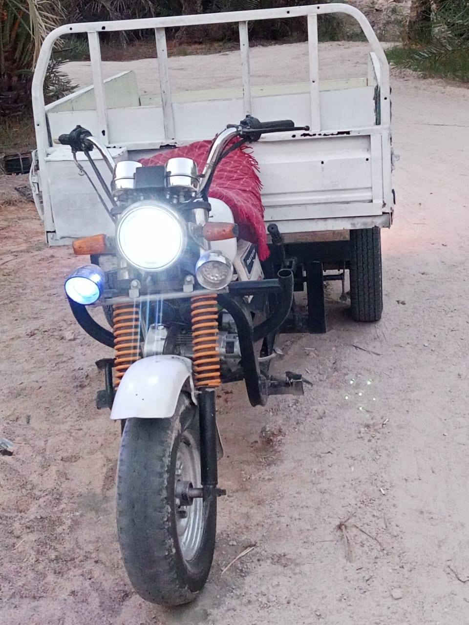 البيع ستوته مديل 14 اواق كامله عوزها ترتيب قليل سعر مليون100 بيه مجال رسني خاص لو تخبرني على رقم ***********مستعجل على بعيتها
