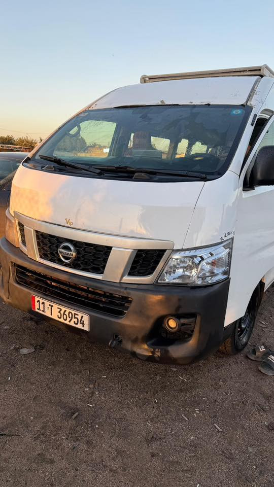 سلام عليكم نيسان يورفان عاليه ٢٠١٥ مكينه جبيره مصفره هيئة وغرامات خط باب الشرجي جسر ديالى بيها مكانات بارد وبيها طخه بل بنيد ما واصل للتكمه مكينه مجفته اكسل مكفول السعر 175 وبيها مجال العنوان بغداد المعامل بقيه التفاصيل اتصال او واتساب ***********
