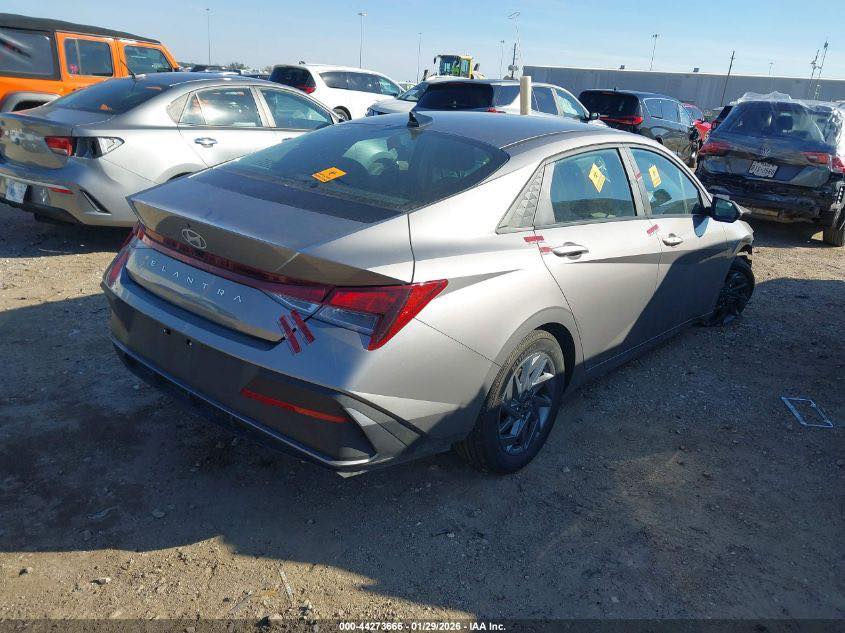 بلاش بلاش النجوم للمزادات  الامريكية
هونداي الانترا موديل 2024 ماشيه الف واحد فقط واصل ميناء ام قصر او ميناء جبل علي الامارات او ميناء العقبة السعر 75 ورقه فقط شامل جميع المصاريف تستلم كامل  ودفع نص المبلغ فقط وباقي المبلغ حين وصول السياره الاستفسار  ***********
