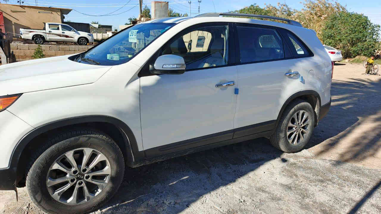 مكلف بلنشر سورنتو للبيع ٢٠١٣ محرك اربعه مفتوح السعر 160وبيها مجال سونار مرفق مع الصور للستفسار الاتصال ***********
