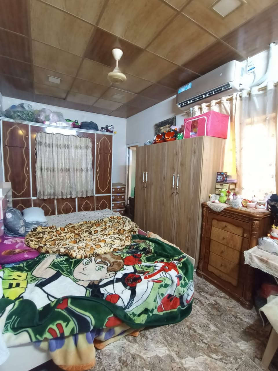 دار للبيع  ١٠٠ م  طول  👍🏻طابقين📍 طابو ملك صرف
بأسم  شخص واحد📌
الكاونتر و٣ سبالت  هدية مع  البيت 🏡 

الطابق الاول ✒️

غرفة نوم  📍 هول 📍 مطبخ حار وبارد 📍 صحيات داخليه وخارجيه 📍وكراج 📌ودرج داخلي وخارجي  

الطابق الثاني 🖊️
غرفتين  نوع 📍وحمام 

   كركوك 📌 منطقة  ٤٩ قريب من جسر الحصو والرمل

   السعر 🔎  ١٢٥ مليون 

للاستفسار  ***********
